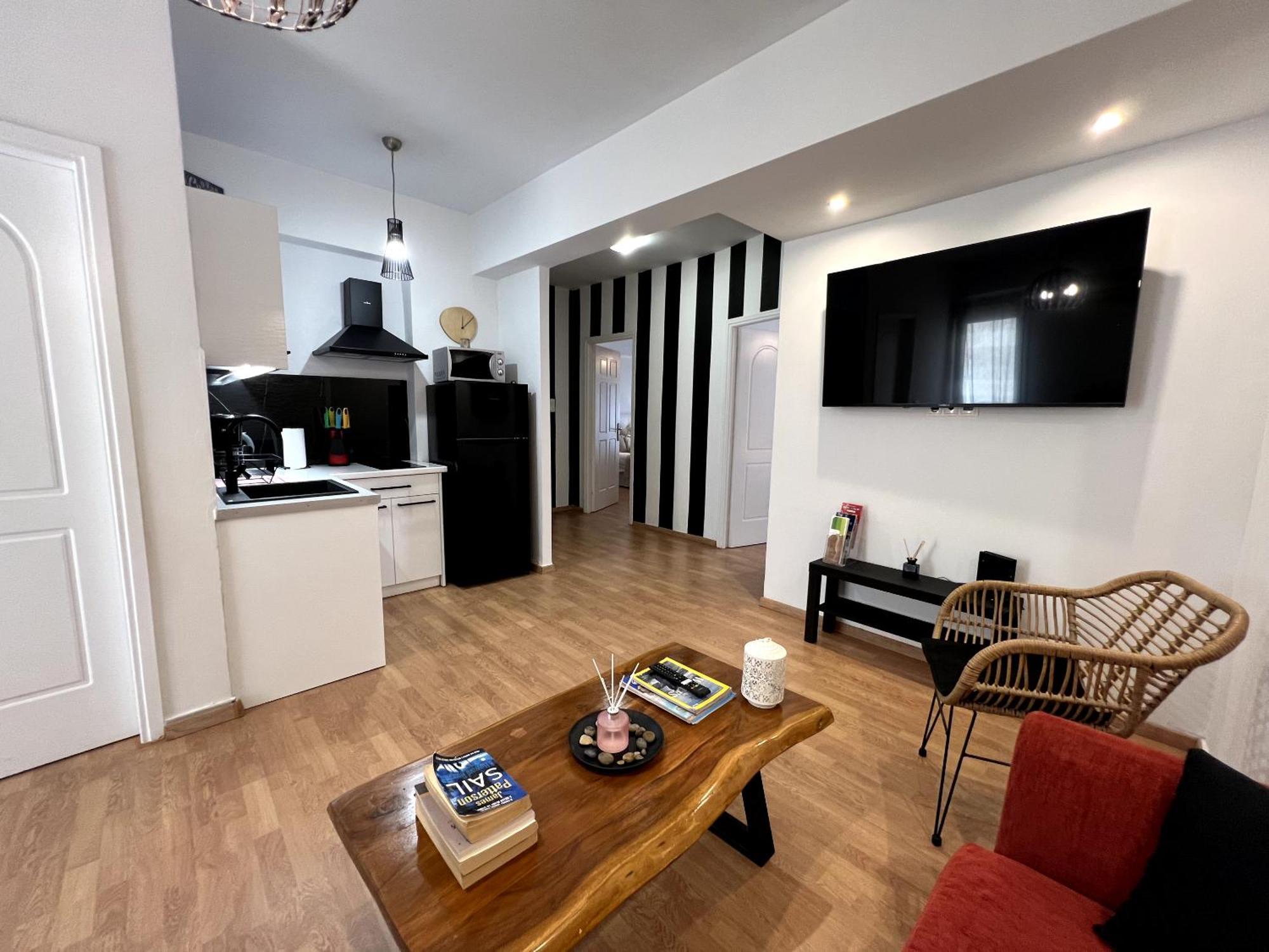 Allure Athens Urban Suites Exterior photo