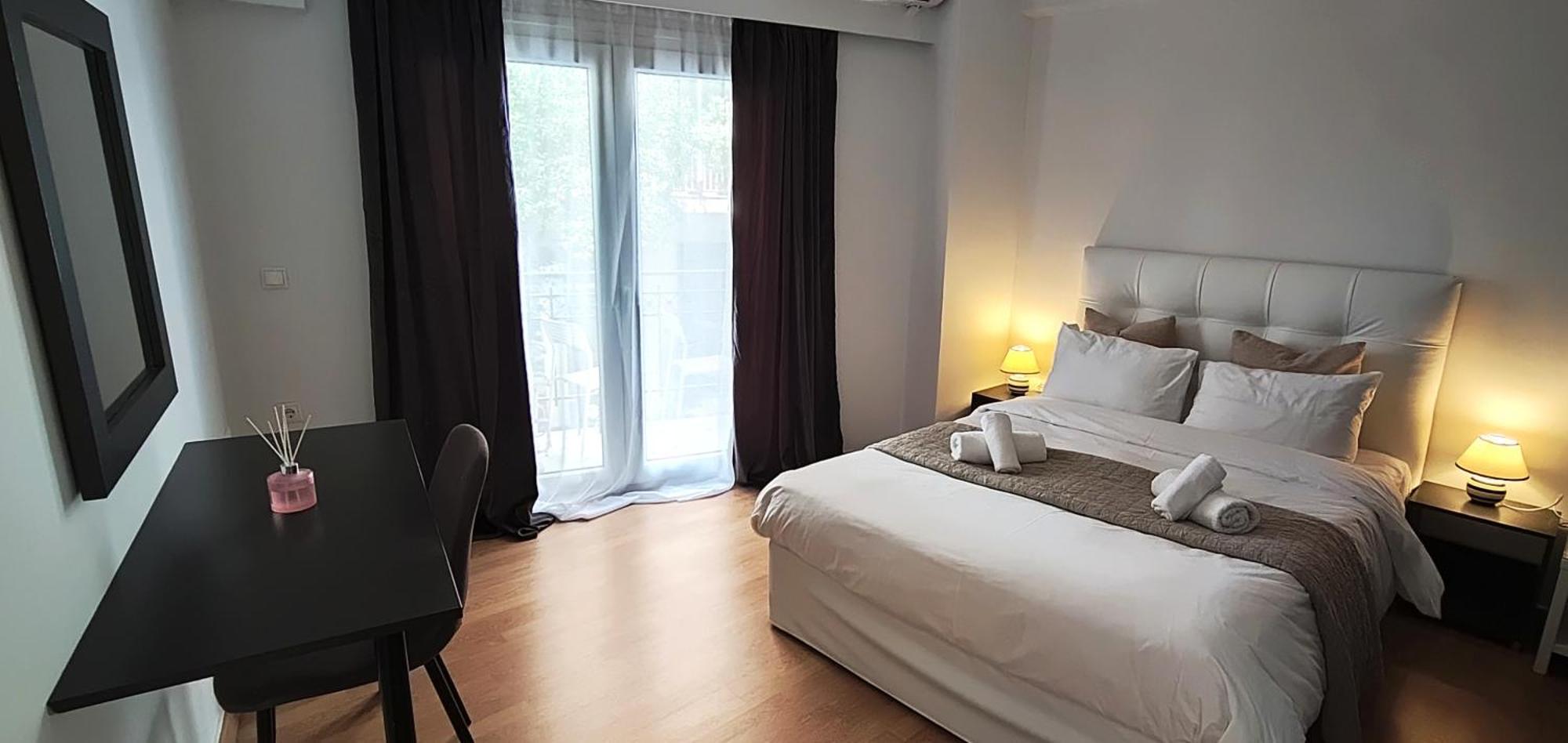 Allure Athens Urban Suites Exterior photo